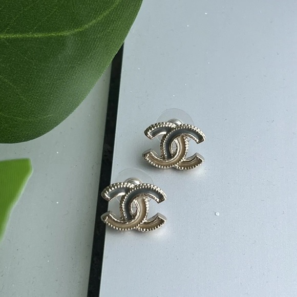 AUTH CHANEL CC Stud Earrings Teal Beige - Picture 2 of 9